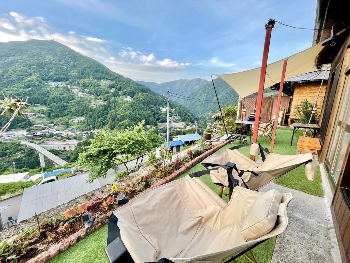 古民家グランピングmatoba Hotel Miyoshi  Buitenkant foto