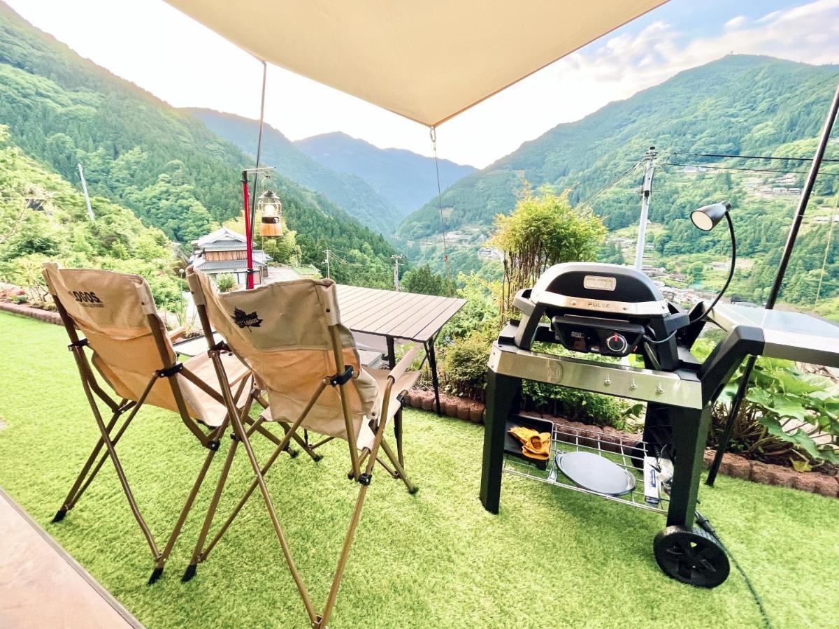 古民家グランピングmatoba Hotel Miyoshi  Buitenkant foto