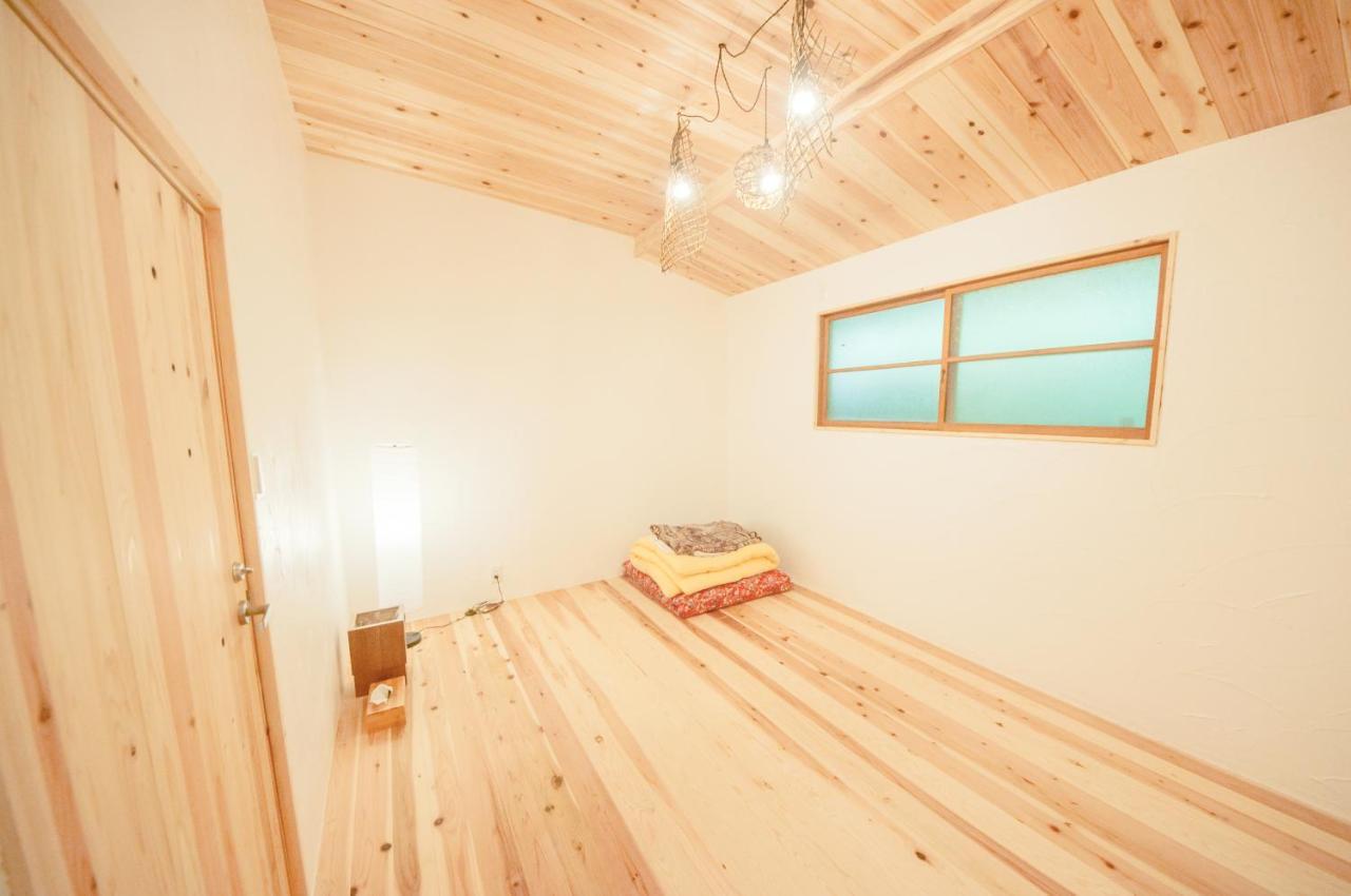 古民家グランピングmatoba Hotel Miyoshi  Buitenkant foto