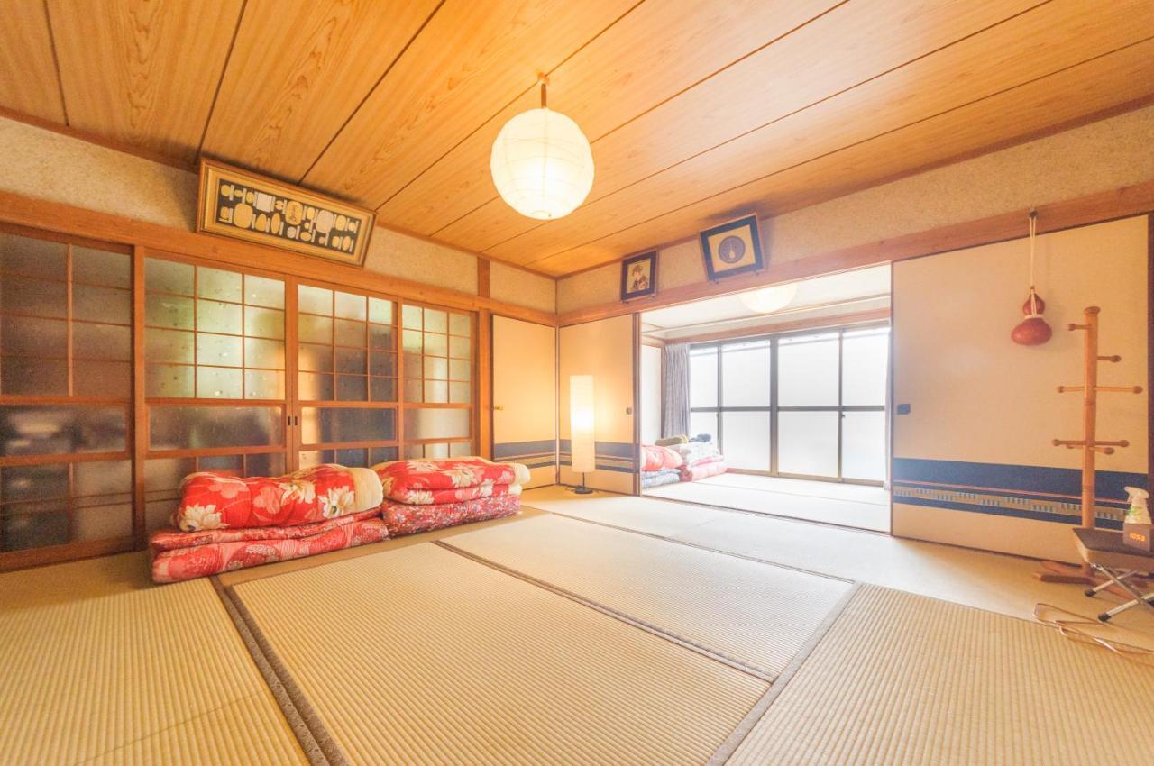 古民家グランピングmatoba Hotel Miyoshi  Buitenkant foto