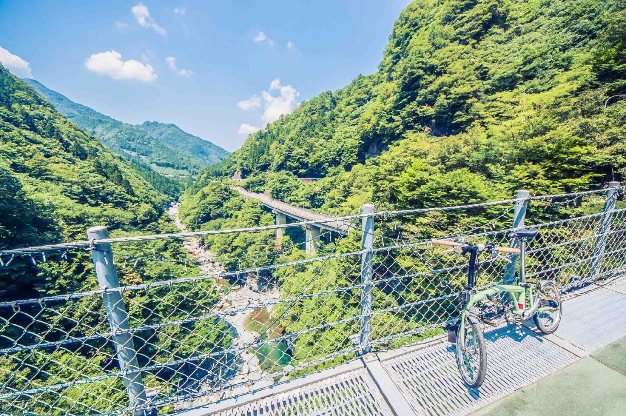 古民家グランピングmatoba Hotel Miyoshi  Buitenkant foto
